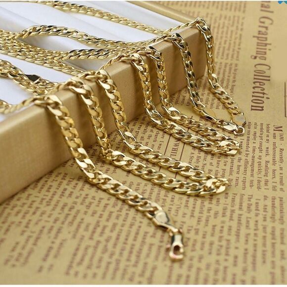 19.5” 18k Gold Plated Cuban Link Necklace - Picture 1 of 2